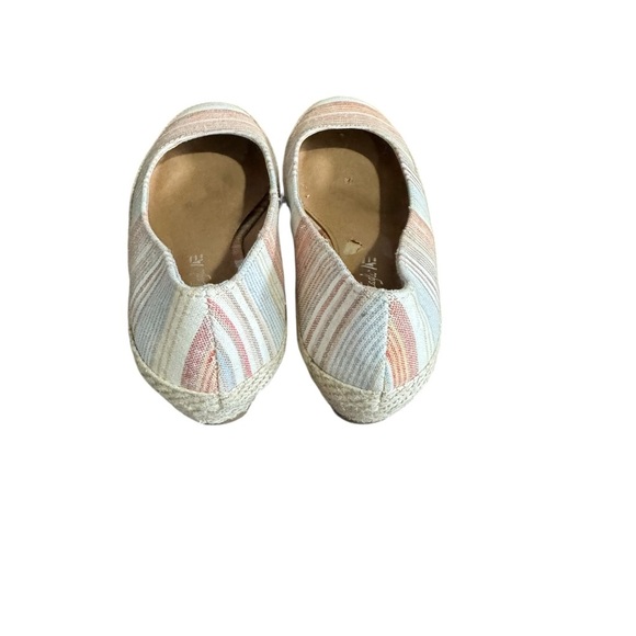 🌈 American Eagle Espadrille Wedge Flats - Size 7 🌈 - Picture 3 of 4